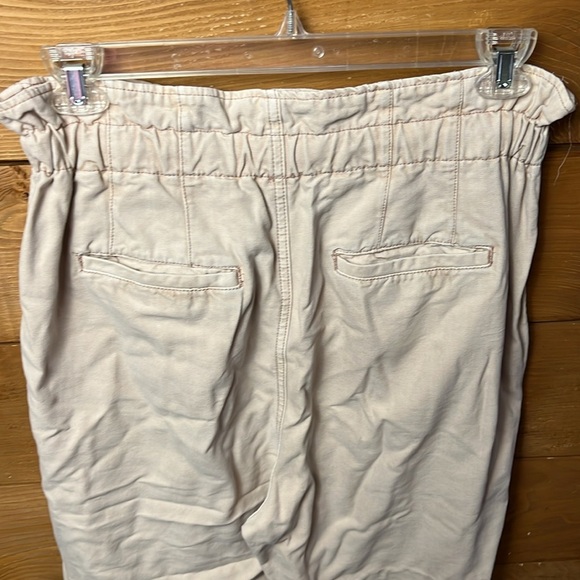 Free People Margate Pleated Trousers Pants Paperbag Waist Tan Md‎ casual lounge - Picture 5 of 9